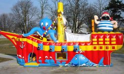 Playground Pirate ship