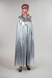 Foil cape silver