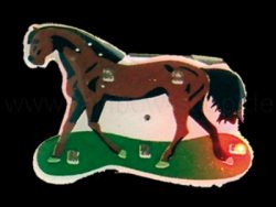 Flashing magnet horse