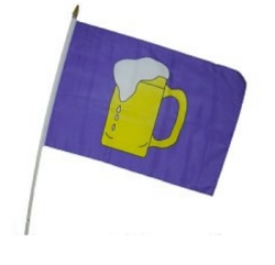 Fahne an Holzstab Bierkrug