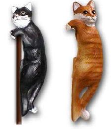 Katze h�ngend links schwarz K424