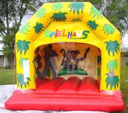 Hopping castle Play house