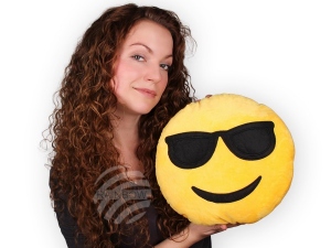 Pillow Emoticon Emoji-Con cool