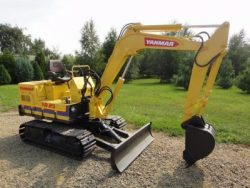 Mini excavators Yanmar YB25