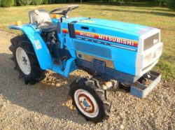 Small tractor Mitsubishi MT1401D