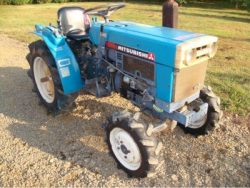 Small tractor Mitsubishi D1550FD