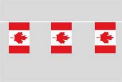 Flaggenkette Kanada